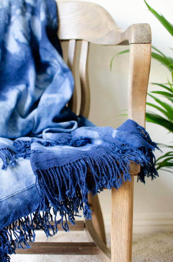 Materials Kit: A Handwoven Cotton Blanket | Shibori Indigo Dyeing