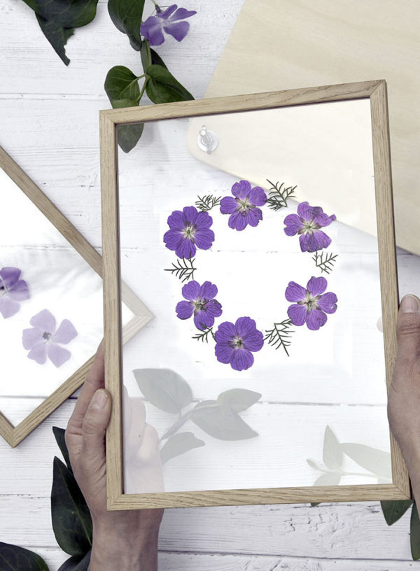 MOEBE Natural Oak Float Frame | Pressed Florals | Karly Murphy | The Crafters Box