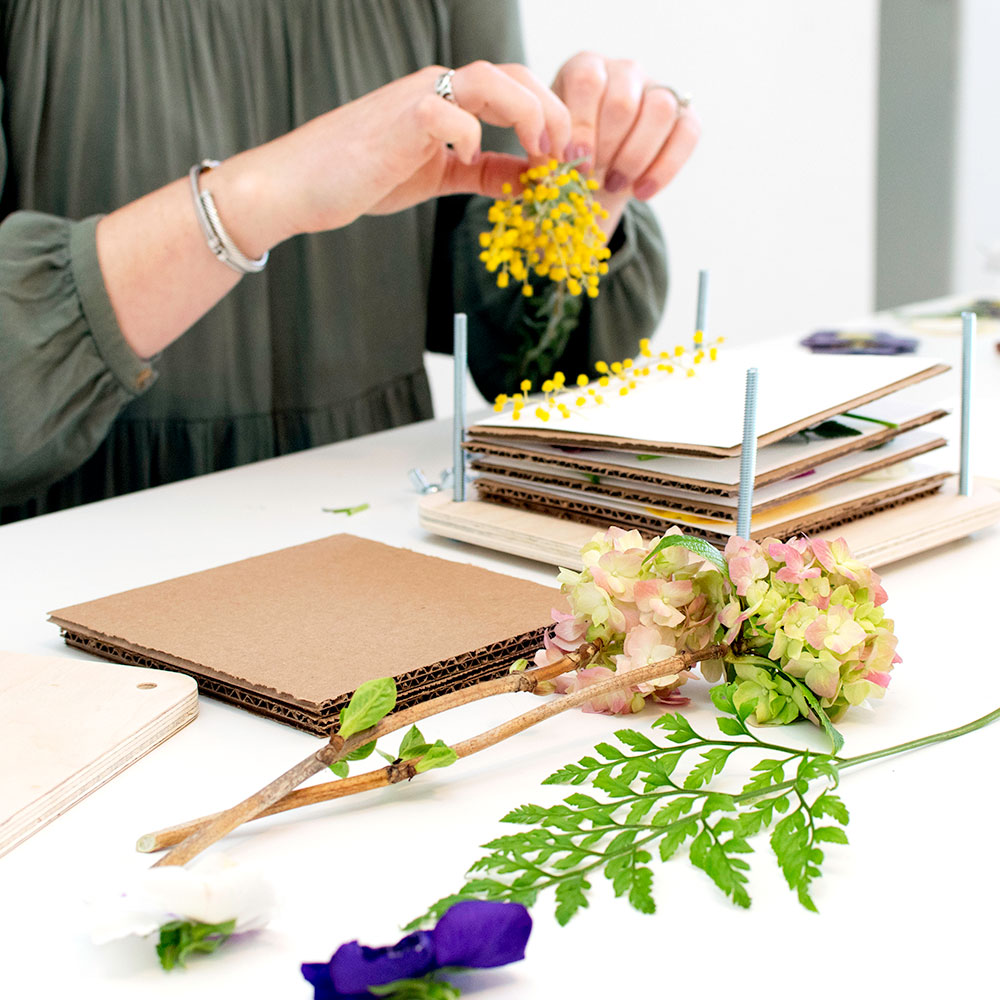 How To Press Flowers Course – Flower Press Studio