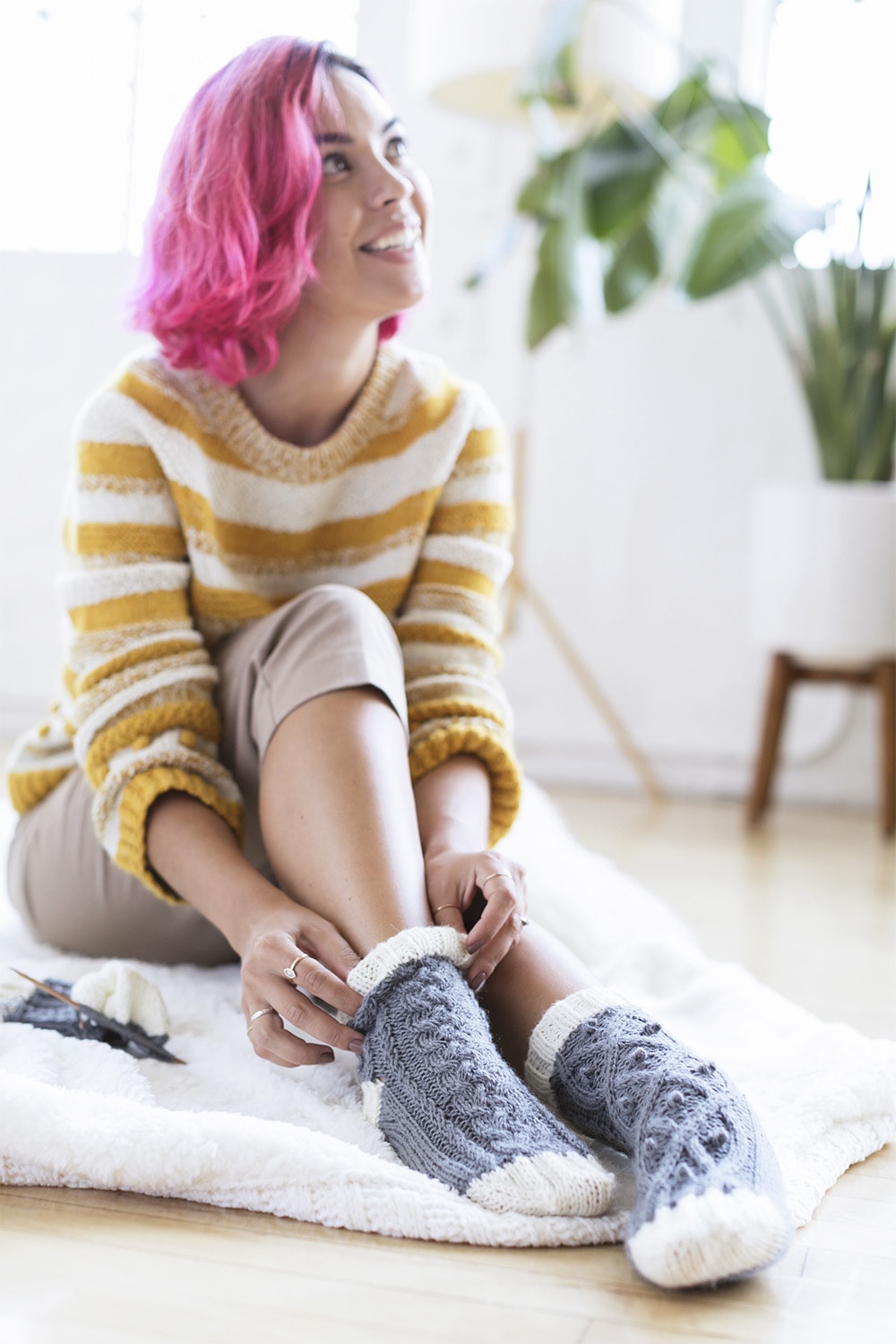 Cozy Knit Cabled Socks | Ksenia Naidyon | Crafter's Box