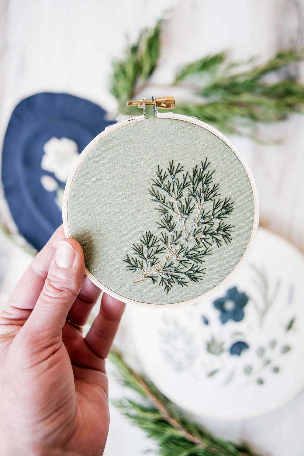 Woodland Botanical Embroidery | Katie Martin | Crafter's Box