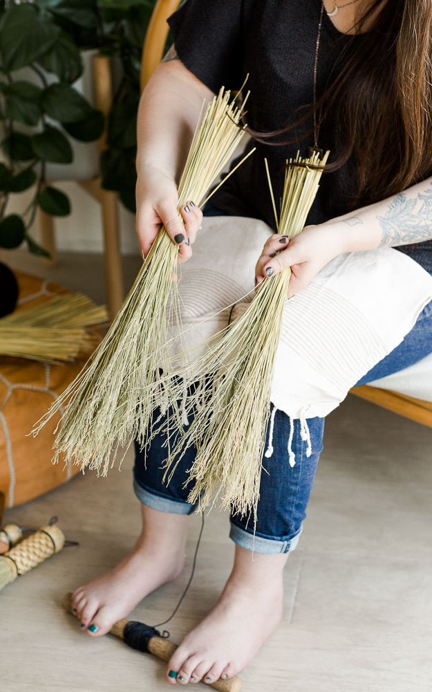 Broom Making: Naked Turkey Wing | Alyssa Blackwell | The Crafter's Box