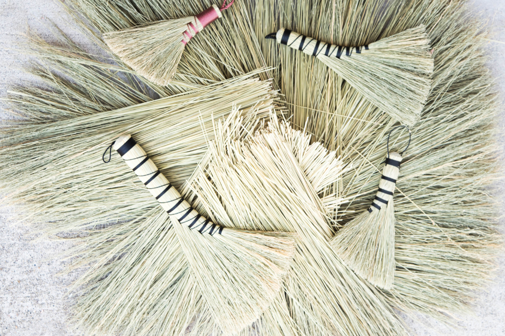 Broom Making: Naked Turkey Wing | Alyssa Blackwell | The Crafter's Box