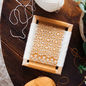 Frame Weaving | Lindsey Campbell | The Crafter's Box