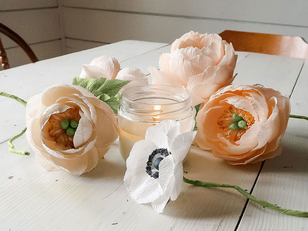 Crepe Paper Flowers | Sandra Gaestel | The Crafter's Box