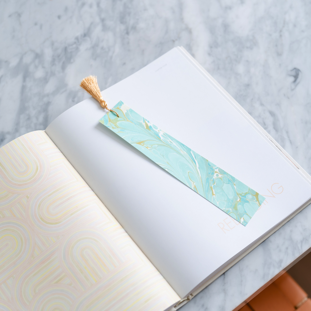 Paper Marbling | Natalie Stopka | The Crafter's Box