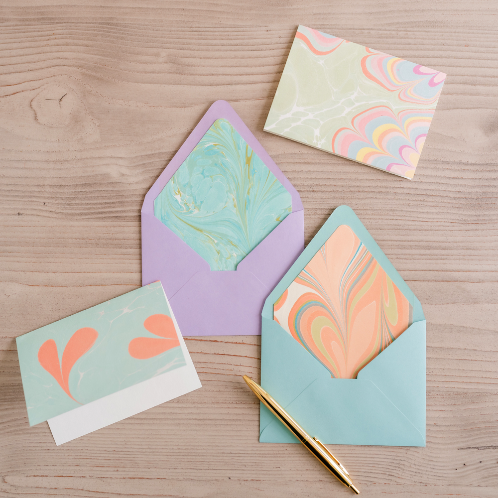 Paper Marbling | Natalie Stopka | The Crafter's Box