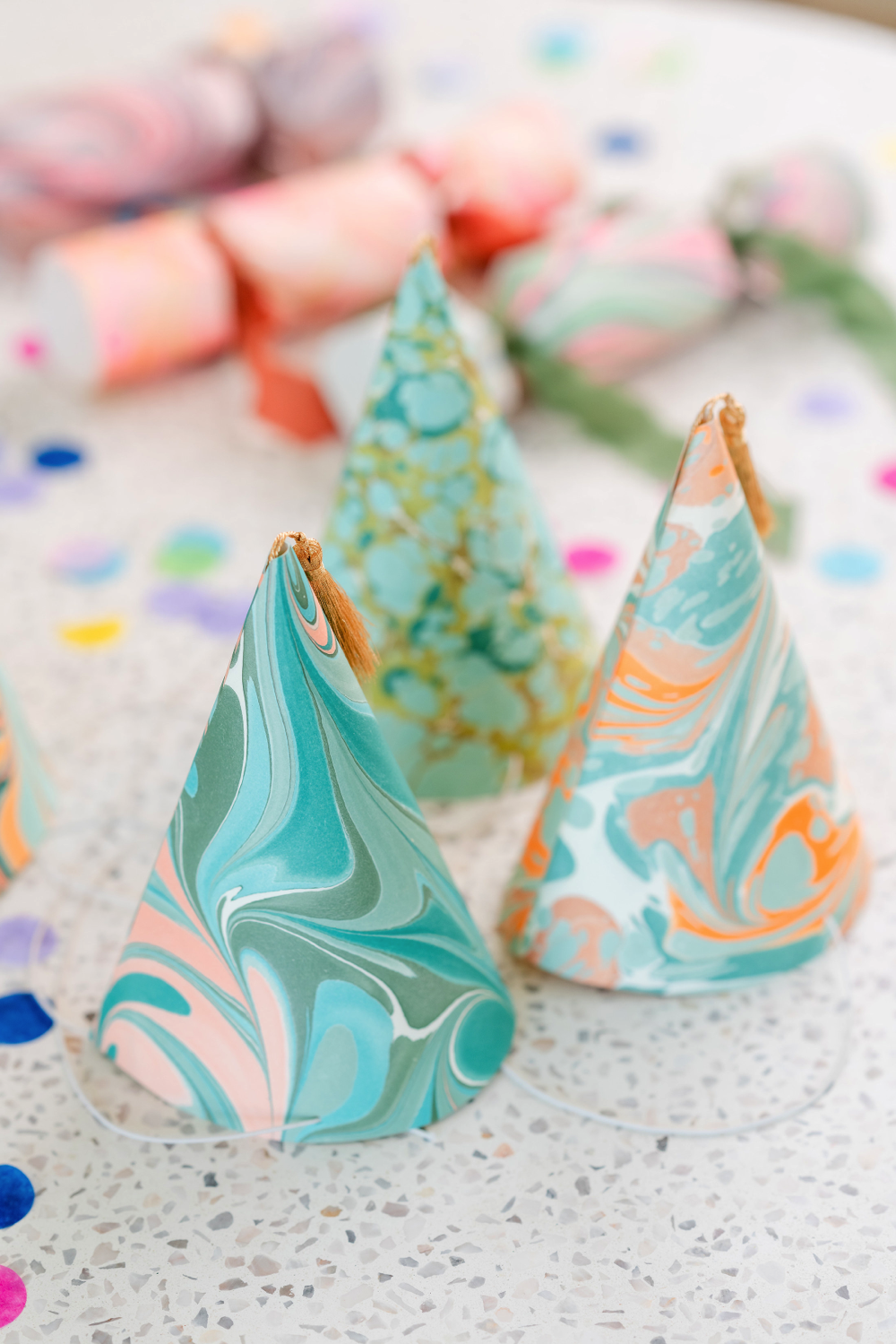 Paper Marbling | Natalie Stopka | The Crafter's Box