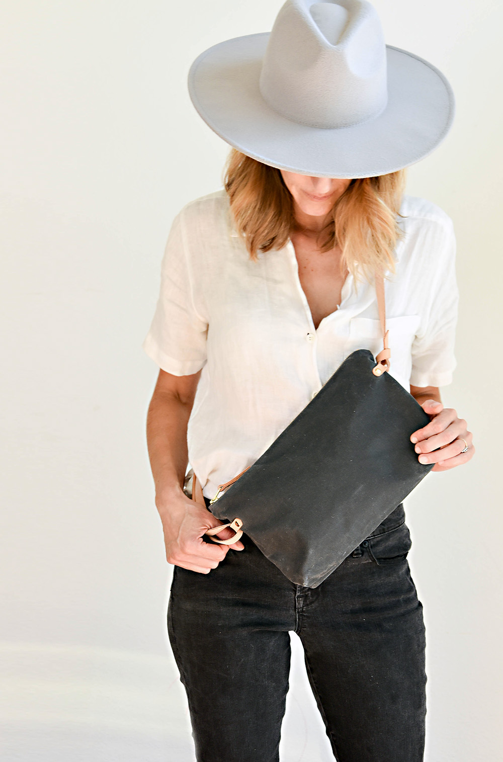 Waxed Canvas & Leather Crossbody Bag Premium Workshop | Ellie Lum | The Crafter's Box