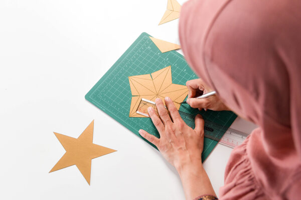 The Crafter's Community Pattern Gallery | Zahra Ammar Mini Paper Cut Stars