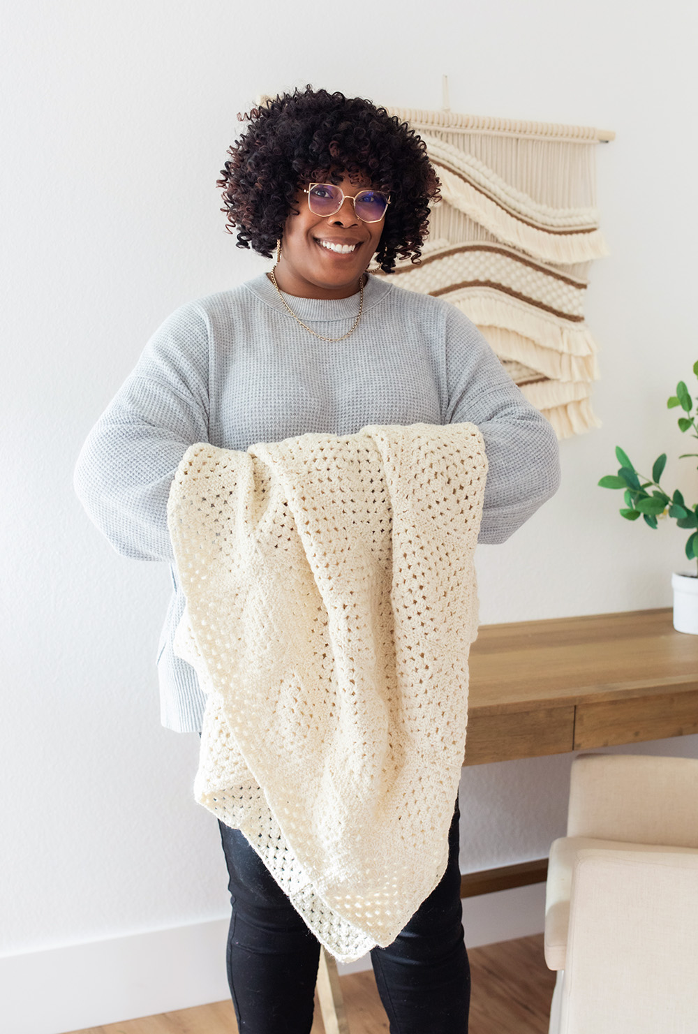 Granny Squares Crochet Cream Blanket - Toni Lipsey