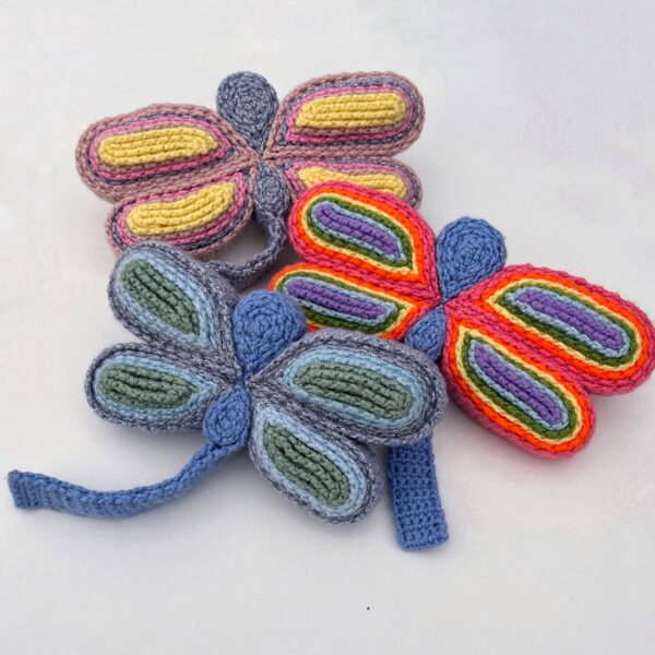 Crochet Quilled Dragonfly by Simple Joys Making Toys | Crafter