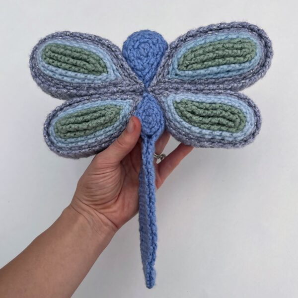 Crochet Quilled Dragonfly by Simple Joys Making Toys | Crafter