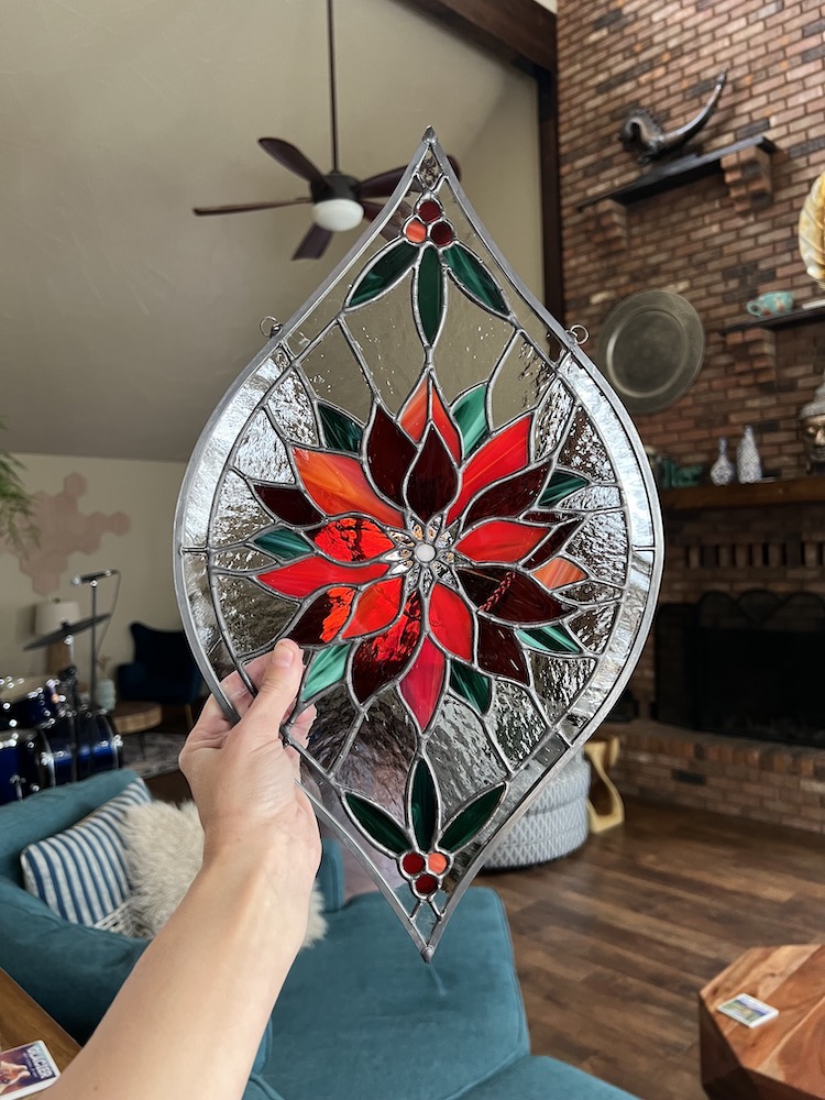 Poinsettias Stained Glass Digital Pattern by Glassy Leaf Studio | Crafter