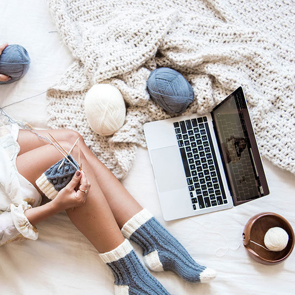 2020-11_KseniaNaidyon_CozyKnitSocks_Process8