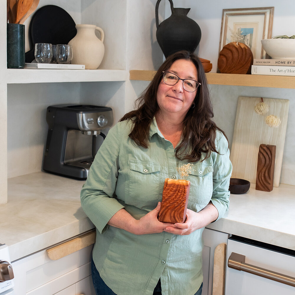 2025-04_Cecilia_Bencomo_Wood_Power_Carving_127_1000