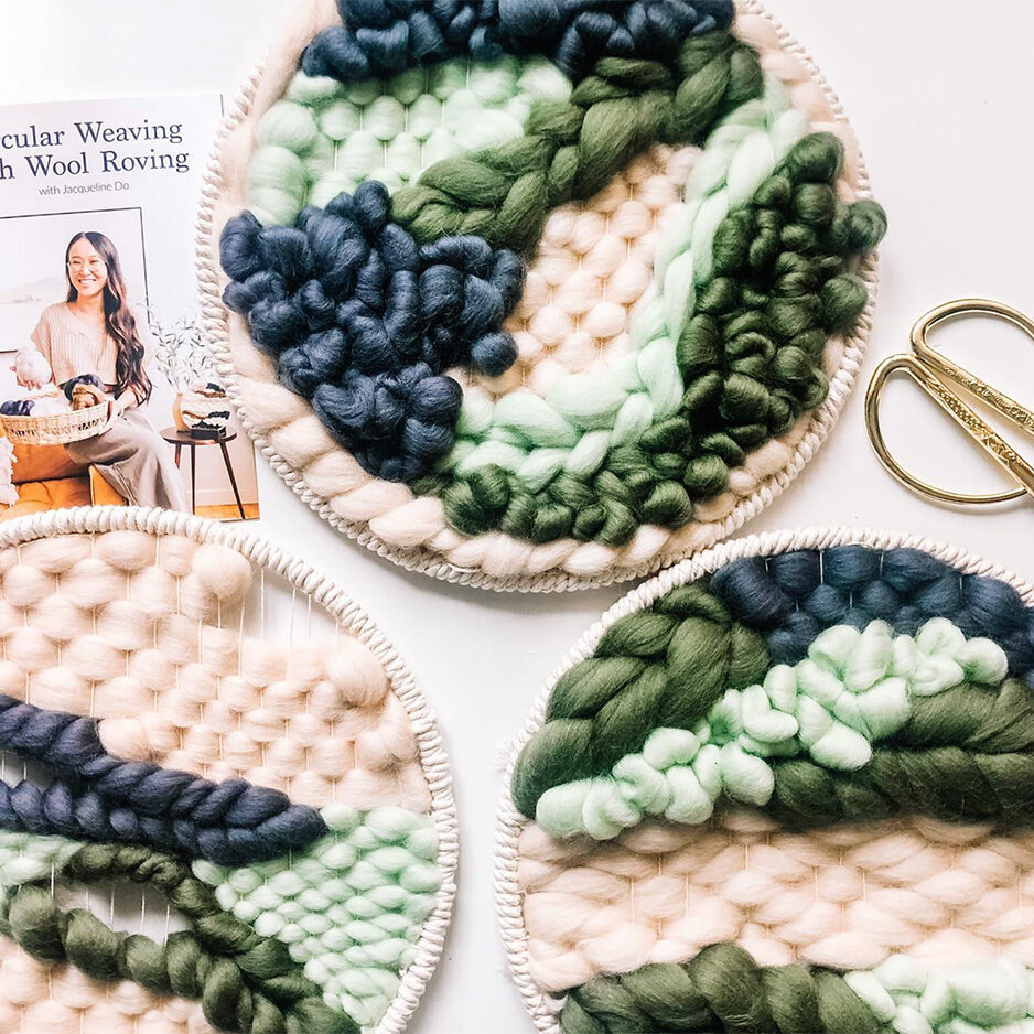 Circular Weaving with Wool Roving Workshop by @jessmakesmacrame | Crafter